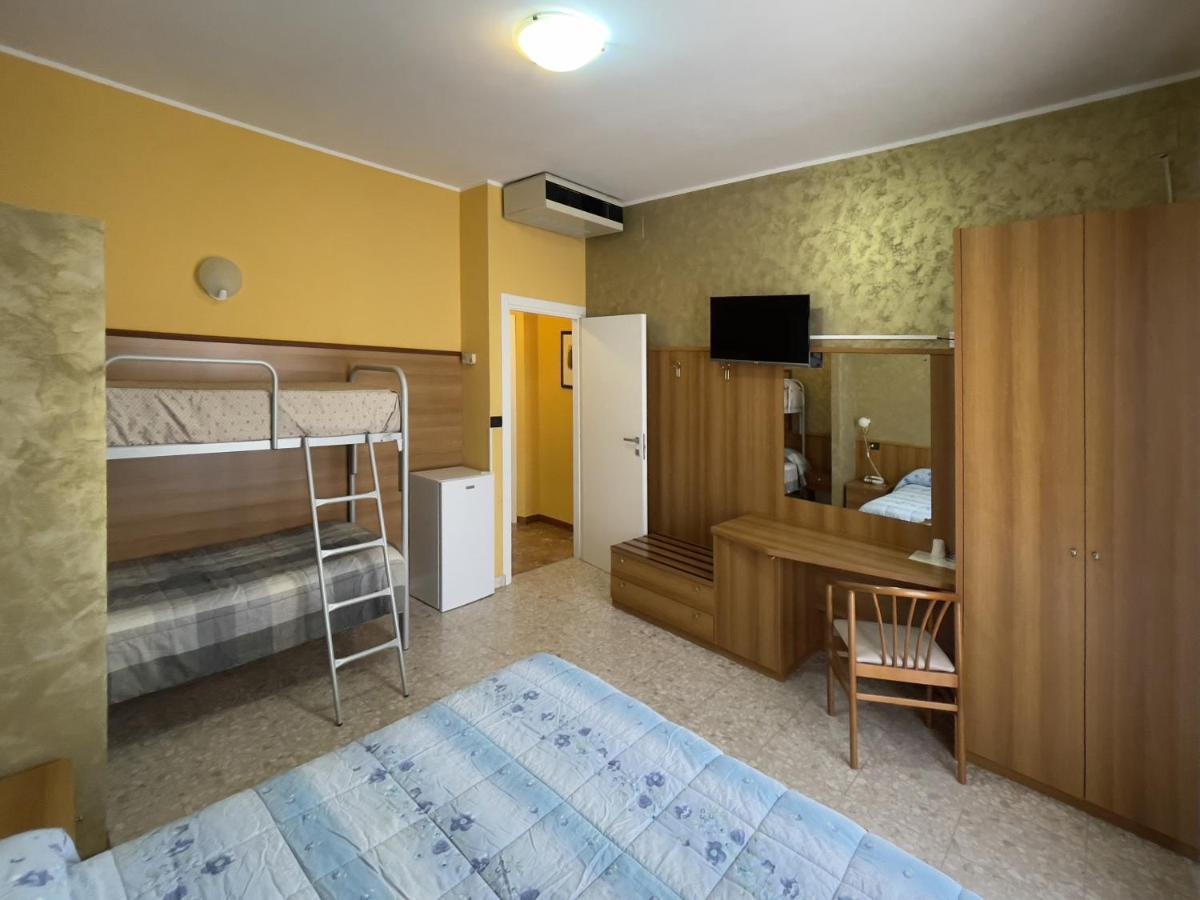 La Lanterna 3* Silvi Marina