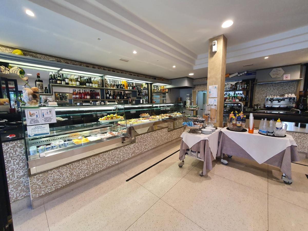 La Lanterna Hotel
