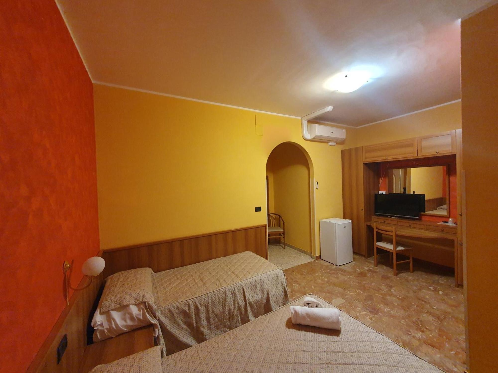 La Lanterna Hotel