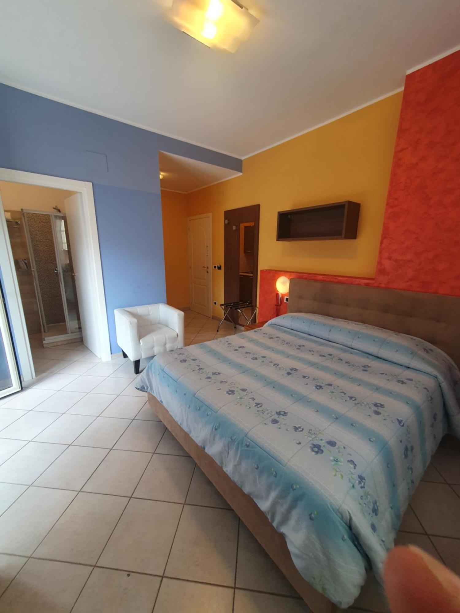 La Lanterna 3*